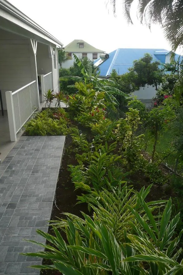 Douceurs Caraibes, Gite Cannelle Bouillante Guadeloupe